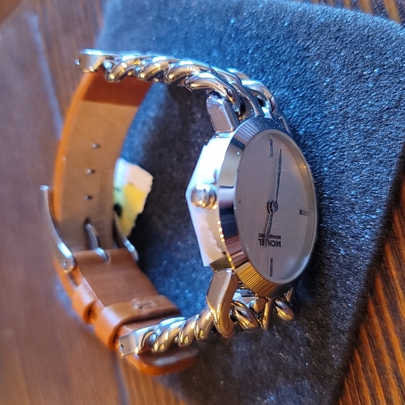 Michael Kors watch - Picture 12 of 12